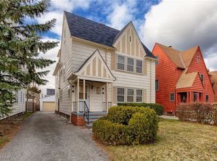 3658-3660 Strathavon Rd, Cleveland, OH 44120