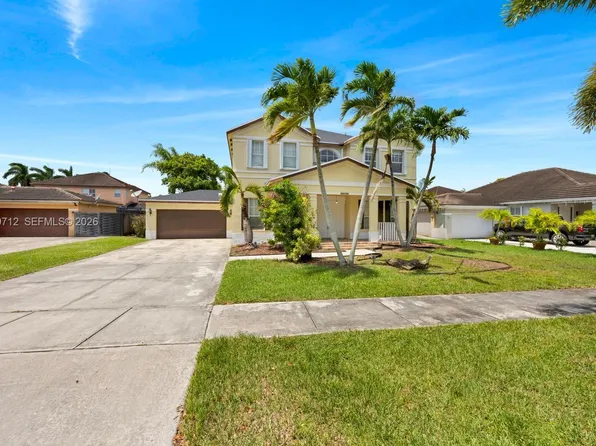 12745 SW 204th Ln, Miami, FL 33177