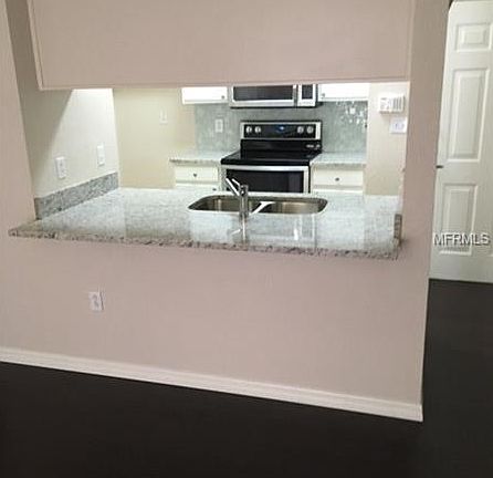 4th image of 911 N Orange Ave APT 523