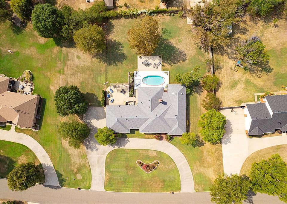 1st image of 1119 Mockingbird Rd