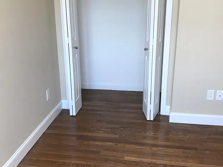 11 Dorchester St #7 — Photo 7