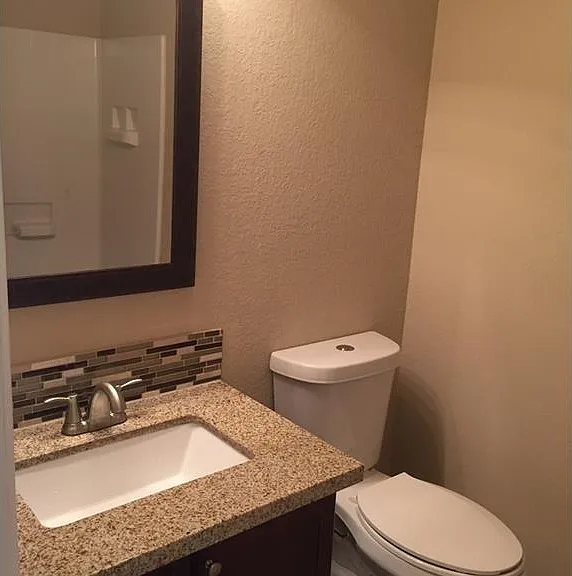 6812 Valley Creek Dr — Photo 15