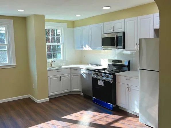 1804 W Eleanor St, Philadelphia, PA 19141