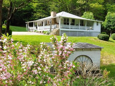8270 Alarka Rd, Bryson City, NC, 28713