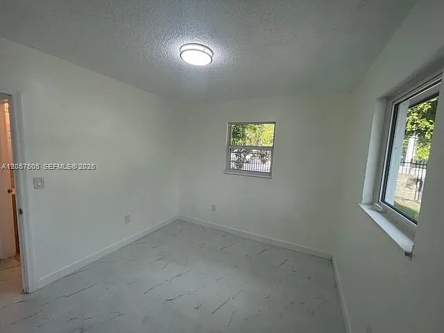7800 N Miami Ave — Photo 13