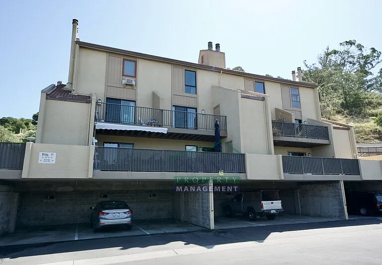 100 Marin Center Dr #64 — Photo 1