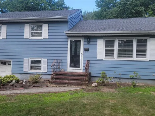295 Spencer Pl, Paramus, NJ 07652
