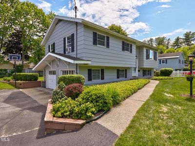 8 Orton Drive, Warrensburg, NY, 12885