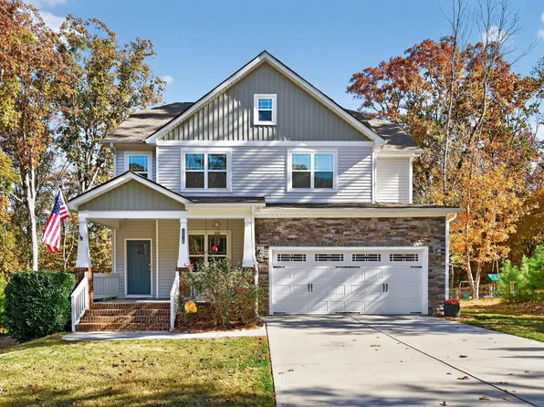1318 Sourwood Dr, Wake Forest, NC 27587