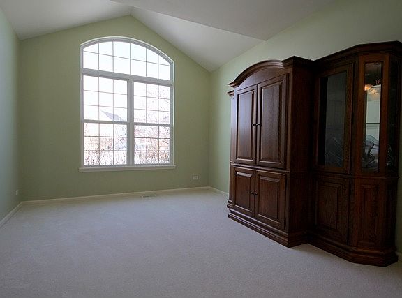 3rd image of 1910 Apple Valley Dr