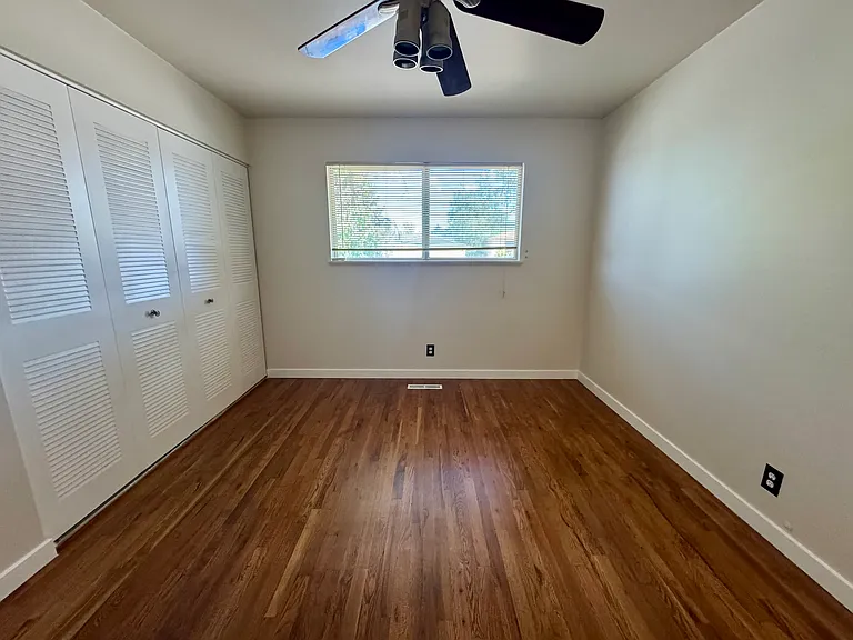 3355 Pierremont Rd — Photo 25