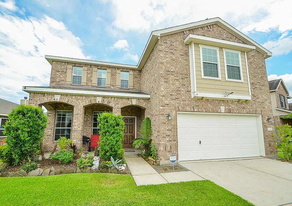 1st image of 2906 Mustang Meadow Ln