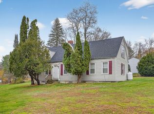 88 Augusta Rd, Winslow, ME 04901