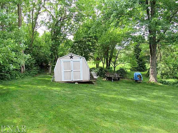 5th image of 3391 Hilltop Dr