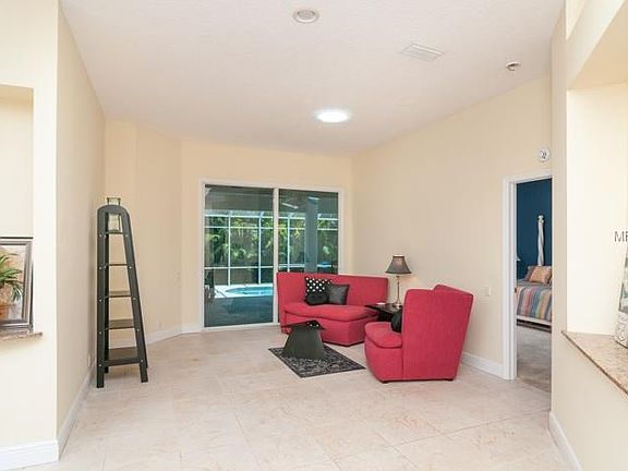 4th image of 675 Ponce De Leon Dr