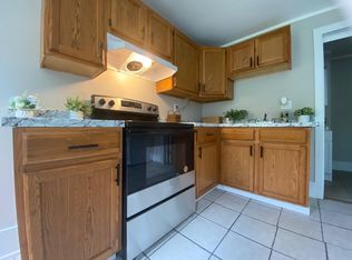 174 Fort Pleasant Ave #B, Springfield, MA 01108