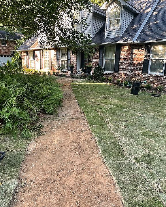 2nd image of 3709 River Oaks Ln