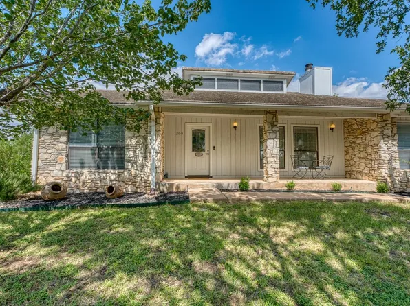 210 B Tee Off, Horseshoe Bay, TX 78657