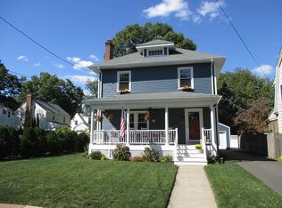 16 Warwick St, West Hartford, CT 06119