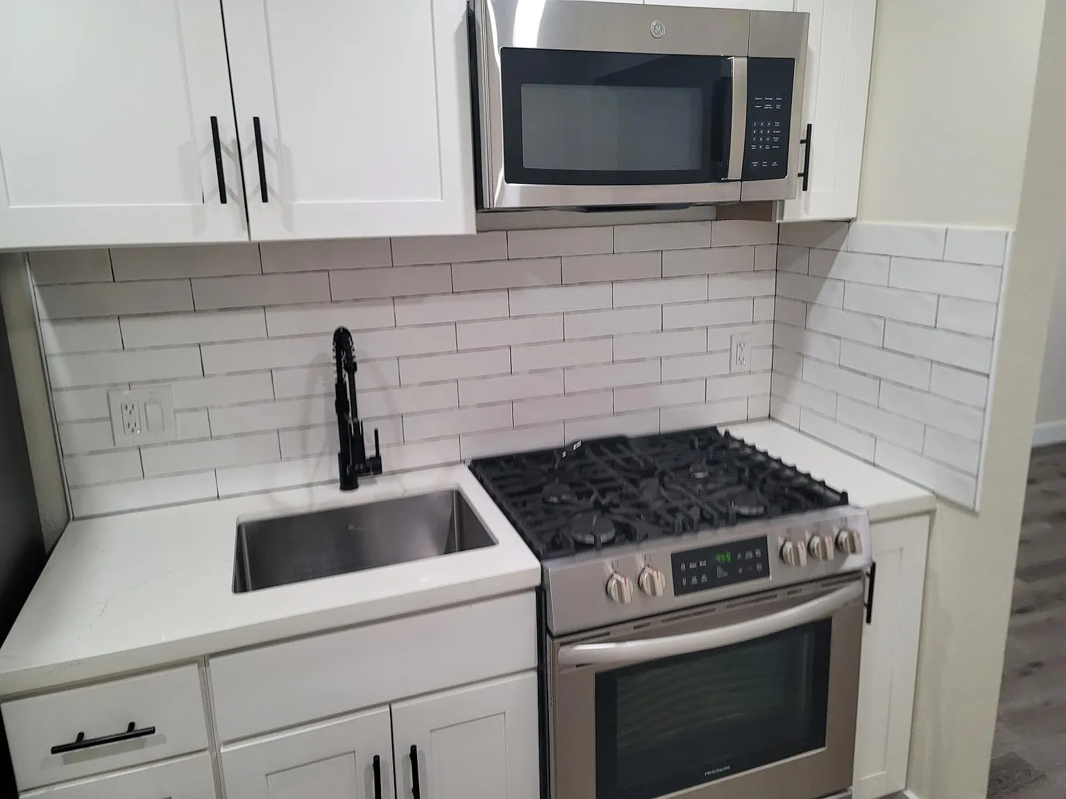 1 bed, 600 sqft, $2,155 — Photo 4