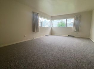 1511 W 14th St APT 1, Davenport, IA 52804