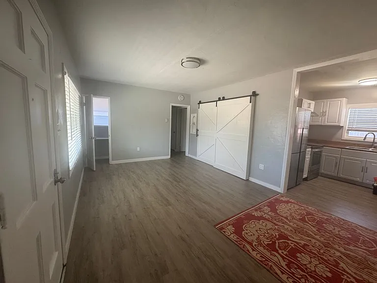 9165 San Gabriel Rd — Photo 2