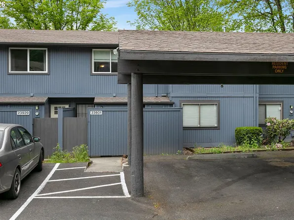 23931 NE Treehill Dr, Wood Village, OR 97060