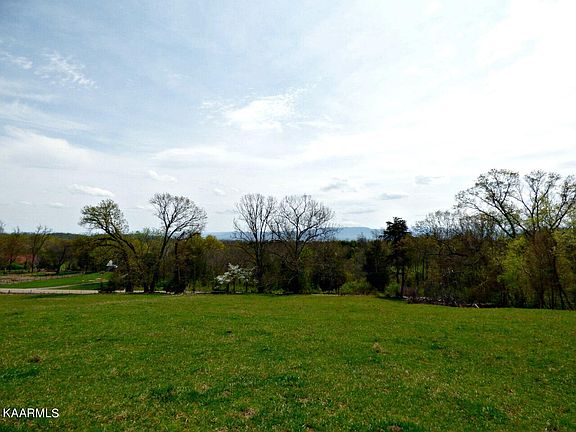 2nd image of 335 Valley Home Rd #1440