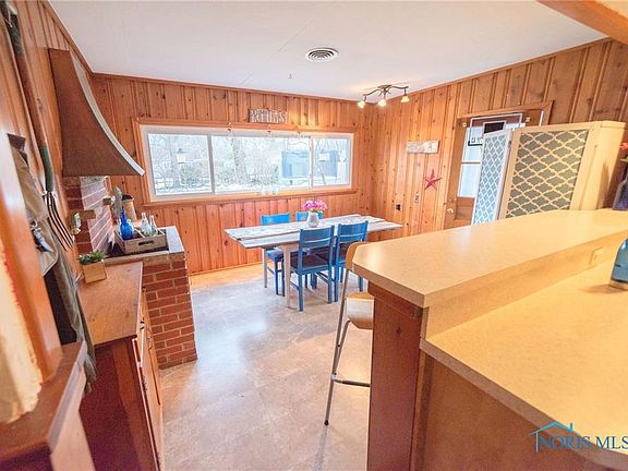 5th image of 2722 W Rockridge Cir