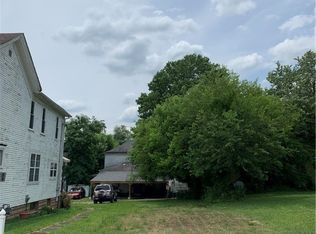 715 Walnut St, Martins Ferry, OH 43935