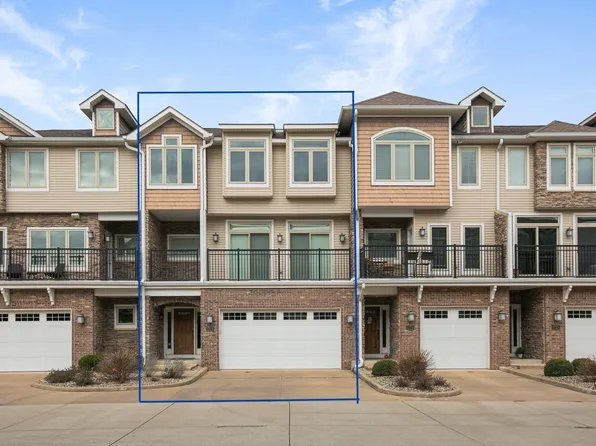 1733 Burdette St, South Bend, IN 46637