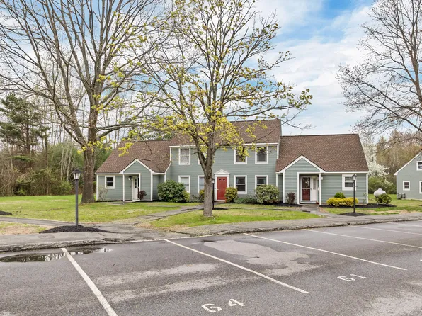 64 Farmgate Road #64, South Berwick, ME 03908