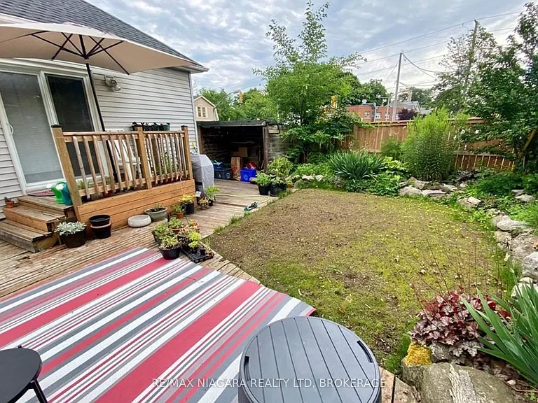 130 Beech St — Photo 21