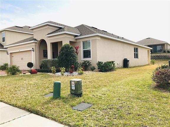 3rd image of 343 Marival Dr
