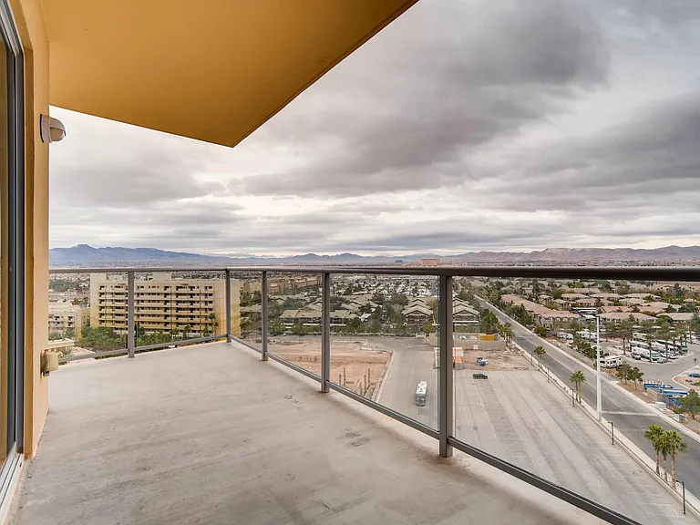8255 Las Vegas Blvd S #1321 — Photo 36