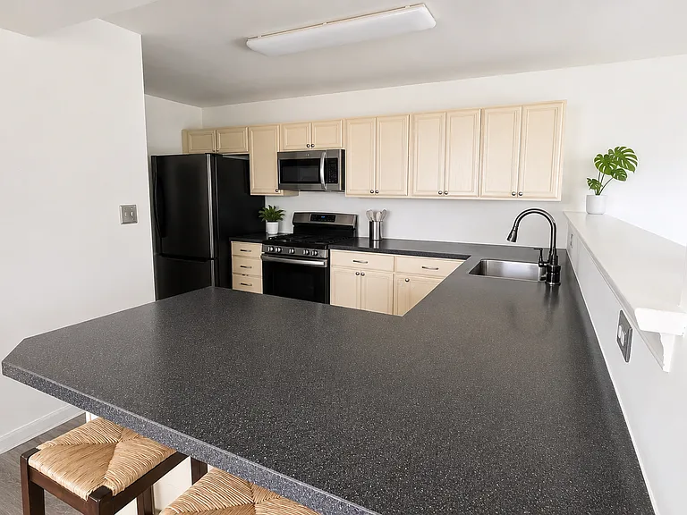 6 Kimberly Dr — Photo 4