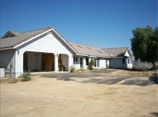 15590 Garrett Ln, Riverside, CA 92503