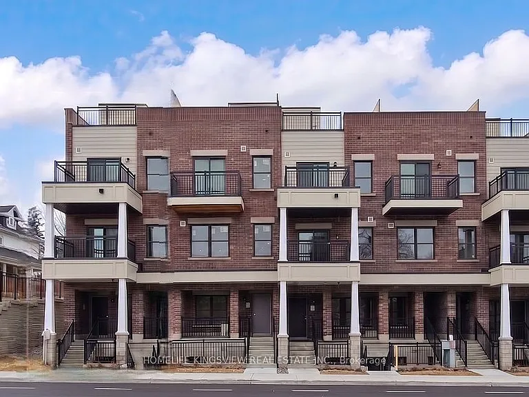 15100 Yonge St #231 — Photo 1