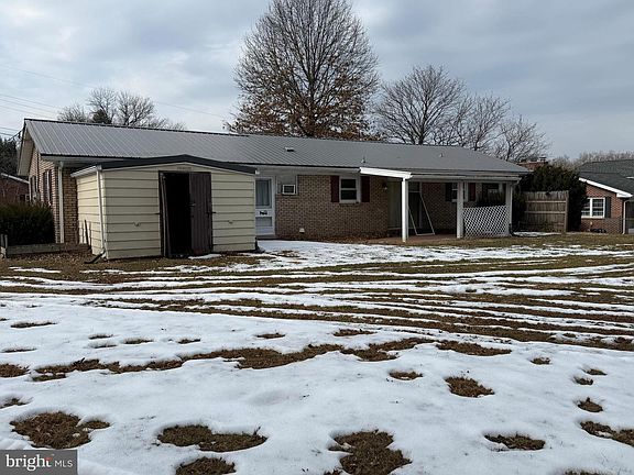 4th image of 1034 Laurich Dr