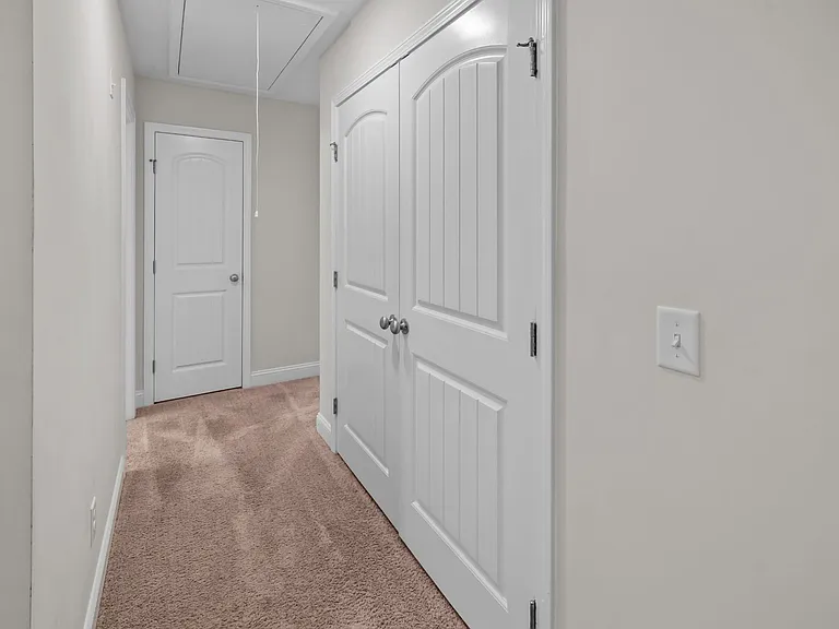 147 Ainsdale Dr — Photo 25