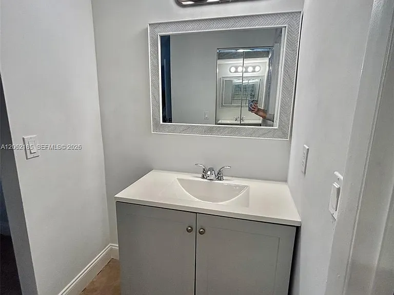 1186 Coral Club Dr #1186 — Photo 9