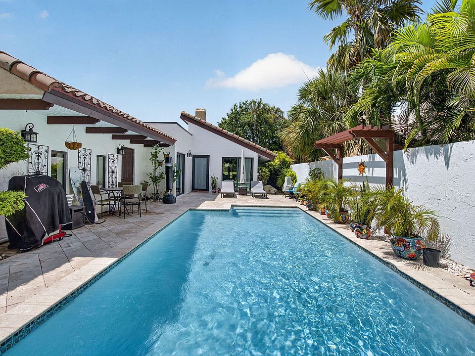 1st image of 5918 Patio Drive