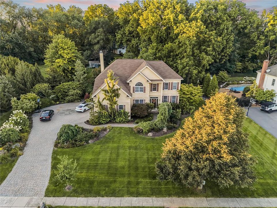 1st image of 4381 Anthony Dr