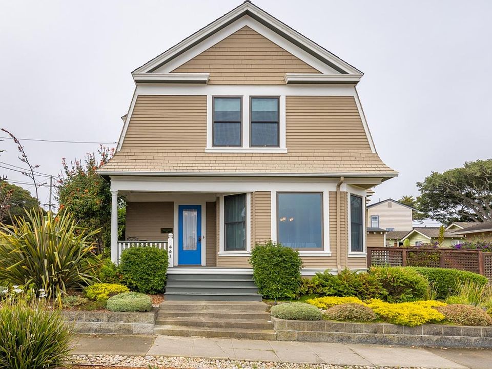 1st image of 441 Pine Ave