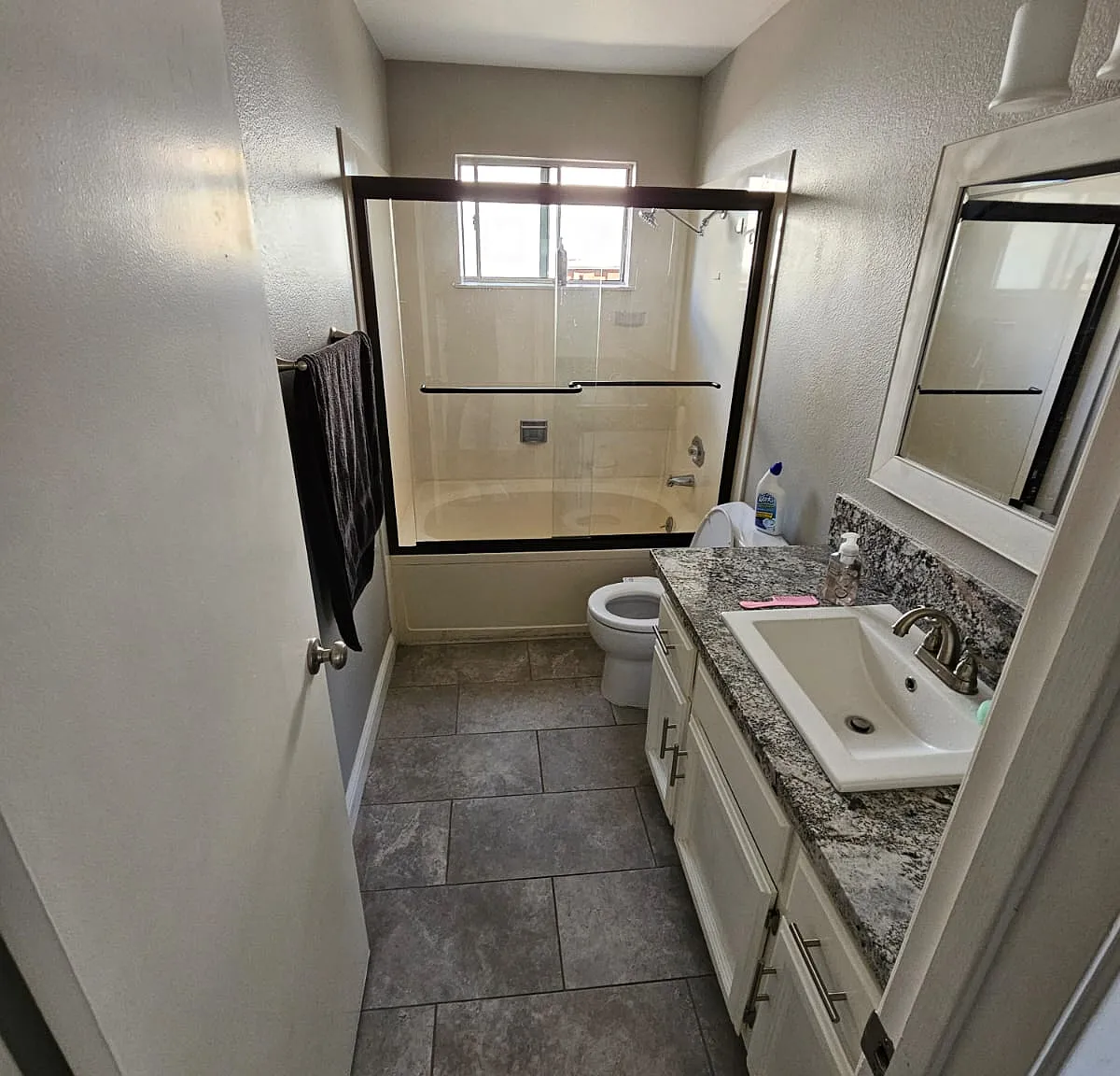1 bed, 1775 sqft, $700 — Photo 4