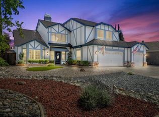 4936 Runway Dr, Fair Oaks, CA 95628