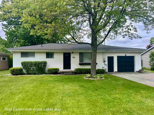 386 Victor Dr, Saginaw, MI 48609