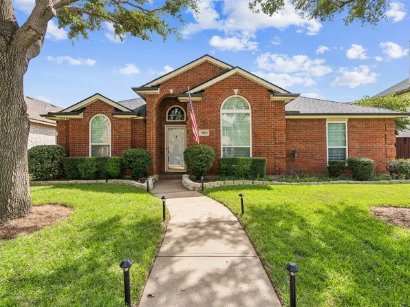 3813 Red Oak Trl, The Colony, TX 75056