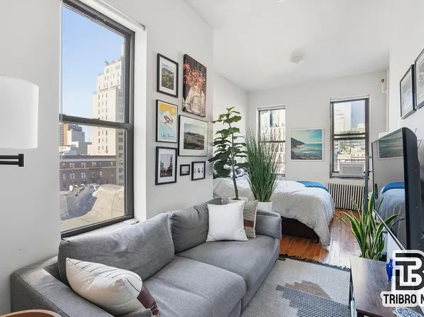 301 W 20th St, New York, NY