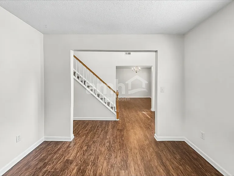 12627 Waterfall Pl — Photo 9